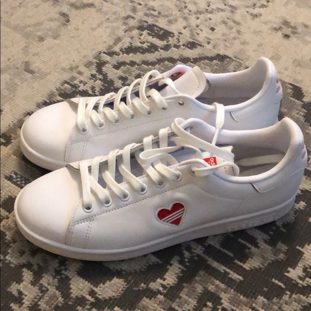 COPY - Adidas Stan Smith red heart Valentine’s Day shoes